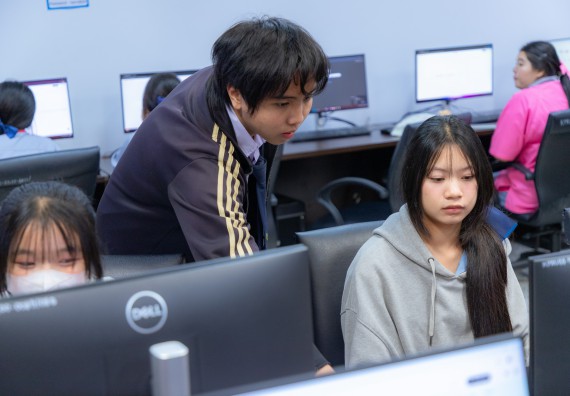 ภาพกิจกรรม  คณะวิทยาศาสตร์และเทคโนโลยี มหาวิทยาลัยราชภัฏกำแพงเพชร จัดกิจกรรมค่ายวิทยาศาสตร์สร้างสรรค์ ปั้นฝันเยาวชน ปีการศึกษา 2568