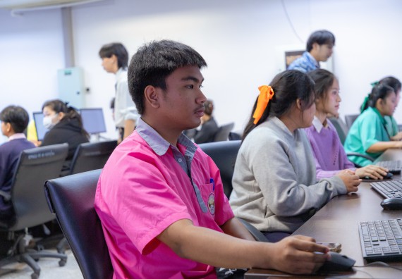 ภาพกิจกรรม  คณะวิทยาศาสตร์และเทคโนโลยี มหาวิทยาลัยราชภัฏกำแพงเพชร จัดกิจกรรมค่ายวิทยาศาสตร์สร้างสรรค์ ปั้นฝันเยาวชน ปีการศึกษา 2568