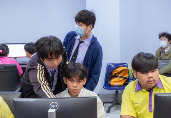 ภาพกิจกรรม  คณะวิทยาศาสตร์และเทคโนโลยี มหาวิทยาลัยราชภัฏกำแพงเพชร จัดกิจกรรมค่ายวิทยาศาสตร์สร้างสรรค์ ปั้นฝันเยาวชน ปีการศึกษา 2568