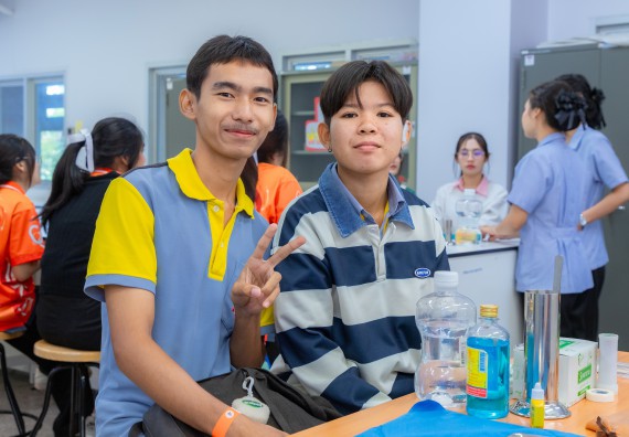 ภาพกิจกรรม  คณะวิทยาศาสตร์และเทคโนโลยี มหาวิทยาลัยราชภัฏกำแพงเพชร จัดกิจกรรมค่ายวิทยาศาสตร์สร้างสรรค์ ปั้นฝันเยาวชน ปีการศึกษา 2568