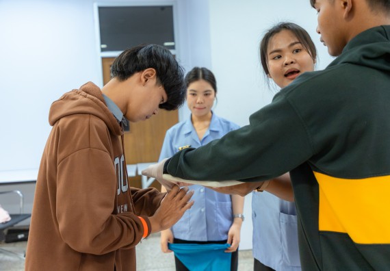 ภาพกิจกรรม  คณะวิทยาศาสตร์และเทคโนโลยี มหาวิทยาลัยราชภัฏกำแพงเพชร จัดกิจกรรมค่ายวิทยาศาสตร์สร้างสรรค์ ปั้นฝันเยาวชน ปีการศึกษา 2568