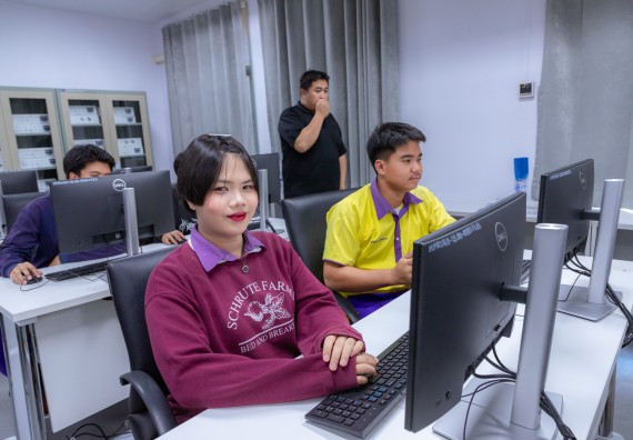 ภาพกิจกรรม  คณะวิทยาศาสตร์และเทคโนโลยี มหาวิทยาลัยราชภัฏกำแพงเพชร จัดกิจกรรมค่ายวิทยาศาสตร์สร้างสรรค์ ปั้นฝันเยาวชน ปีการศึกษา 2568