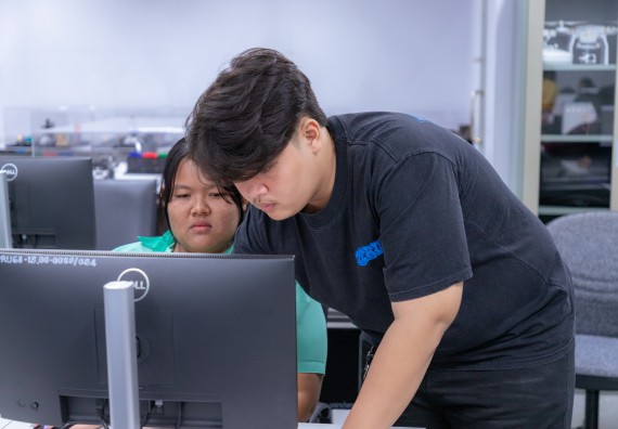 ภาพกิจกรรม  คณะวิทยาศาสตร์และเทคโนโลยี มหาวิทยาลัยราชภัฏกำแพงเพชร จัดกิจกรรมค่ายวิทยาศาสตร์สร้างสรรค์ ปั้นฝันเยาวชน ปีการศึกษา 2568