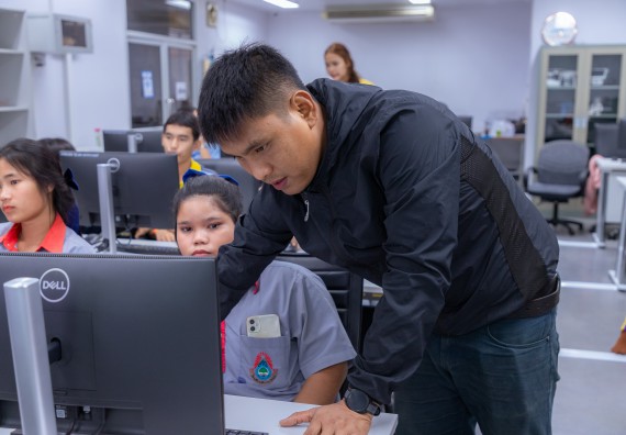 ภาพกิจกรรม  คณะวิทยาศาสตร์และเทคโนโลยี มหาวิทยาลัยราชภัฏกำแพงเพชร จัดกิจกรรมค่ายวิทยาศาสตร์สร้างสรรค์ ปั้นฝันเยาวชน ปีการศึกษา 2568