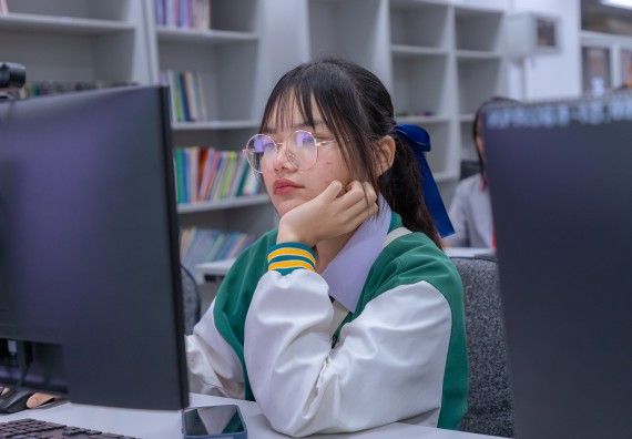 ภาพกิจกรรม  คณะวิทยาศาสตร์และเทคโนโลยี มหาวิทยาลัยราชภัฏกำแพงเพชร จัดกิจกรรมค่ายวิทยาศาสตร์สร้างสรรค์ ปั้นฝันเยาวชน ปีการศึกษา 2568