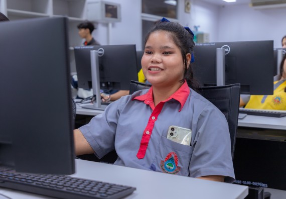 ภาพกิจกรรม  คณะวิทยาศาสตร์และเทคโนโลยี มหาวิทยาลัยราชภัฏกำแพงเพชร จัดกิจกรรมค่ายวิทยาศาสตร์สร้างสรรค์ ปั้นฝันเยาวชน ปีการศึกษา 2568