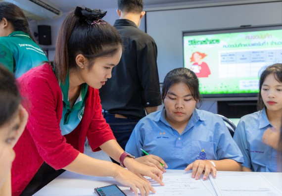 ภาพกิจกรรม  คณะวิทยาศาสตร์และเทคโนโลยี มหาวิทยาลัยราชภัฏกำแพงเพชร จัดกิจกรรมค่ายวิทยาศาสตร์สร้างสรรค์ ปั้นฝันเยาวชน ปีการศึกษา 2568