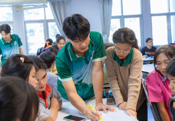 ภาพกิจกรรม  คณะวิทยาศาสตร์และเทคโนโลยี มหาวิทยาลัยราชภัฏกำแพงเพชร จัดกิจกรรมค่ายวิทยาศาสตร์สร้างสรรค์ ปั้นฝันเยาวชน ปีการศึกษา 2568