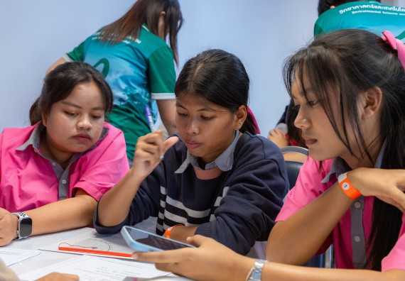 ภาพกิจกรรม  คณะวิทยาศาสตร์และเทคโนโลยี มหาวิทยาลัยราชภัฏกำแพงเพชร จัดกิจกรรมค่ายวิทยาศาสตร์สร้างสรรค์ ปั้นฝันเยาวชน ปีการศึกษา 2568