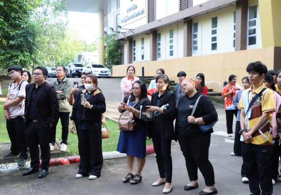 ภาพกิจกรรม  คณะวิทยาศาสตร์และเทคโนโลยี มหาวิทยาลัยราชภัฏกำแพงเพชร จัดกิจกรรมอบรมเชิงปฏิบัติการหลักสูตรการเอาตัวรอดจากภัยพิบัติและการปฐมพยาบาลเบื้องต้น