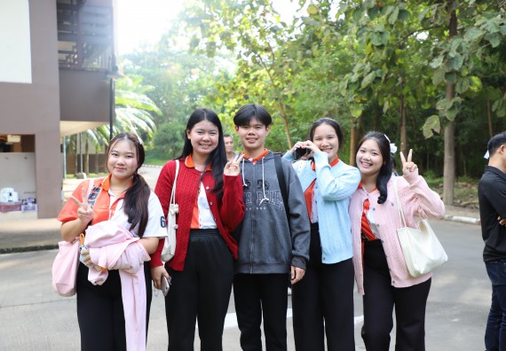 ภาพกิจกรรม  คณะวิทยาศาสตร์และเทคโนโลยี มหาวิทยาลัยราชภัฏกำแพงเพชร จัดกิจกรรมอบรมเชิงปฏิบัติการหลักสูตรการเอาตัวรอดจากภัยพิบัติและการปฐมพยาบาลเบื้องต้น