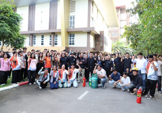 ภาพกิจกรรม  คณะวิทยาศาสตร์และเทคโนโลยี มหาวิทยาลัยราชภัฏกำแพงเพชร จัดกิจกรรมอบรมเชิงปฏิบัติการหลักสูตรการเอาตัวรอดจากภัยพิบัติและการปฐมพยาบาลเบื้องต้น