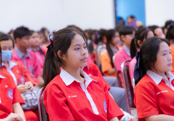 ภาพกิจกรรม  คณะวิทยาศาสตร์และเทคโนโลยี มหาวิทยาลัยราชภัฏกำแพงเพชร จัดกิจกรรมค่ายวิทยาศาสตร์สร้างสรรค์ ปั้นฝันเยาวชน ปีการศึกษา 2568