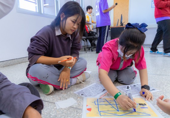 ภาพกิจกรรม  คณะวิทยาศาสตร์และเทคโนโลยี มหาวิทยาลัยราชภัฏกำแพงเพชร จัดกิจกรรมค่ายวิทยาศาสตร์สร้างสรรค์ ปั้นฝันเยาวชน ปีการศึกษา 2568