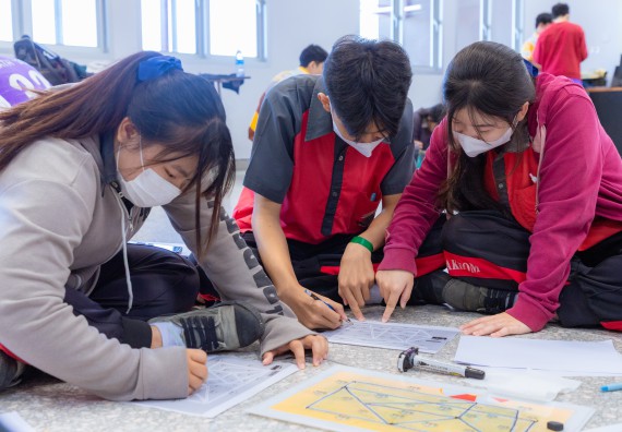 ภาพกิจกรรม  คณะวิทยาศาสตร์และเทคโนโลยี มหาวิทยาลัยราชภัฏกำแพงเพชร จัดกิจกรรมค่ายวิทยาศาสตร์สร้างสรรค์ ปั้นฝันเยาวชน ปีการศึกษา 2568