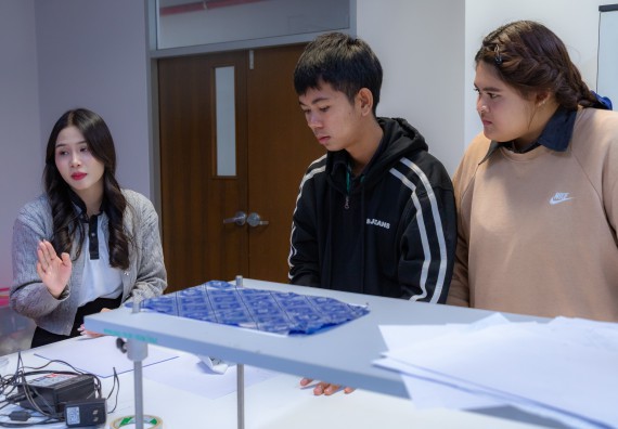 ภาพกิจกรรม  คณะวิทยาศาสตร์และเทคโนโลยี มหาวิทยาลัยราชภัฏกำแพงเพชร จัดกิจกรรมค่ายวิทยาศาสตร์สร้างสรรค์ ปั้นฝันเยาวชน ปีการศึกษา 2568