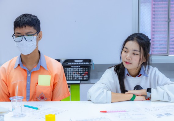 ภาพกิจกรรม  คณะวิทยาศาสตร์และเทคโนโลยี มหาวิทยาลัยราชภัฏกำแพงเพชร จัดกิจกรรมค่ายวิทยาศาสตร์สร้างสรรค์ ปั้นฝันเยาวชน ปีการศึกษา 2568