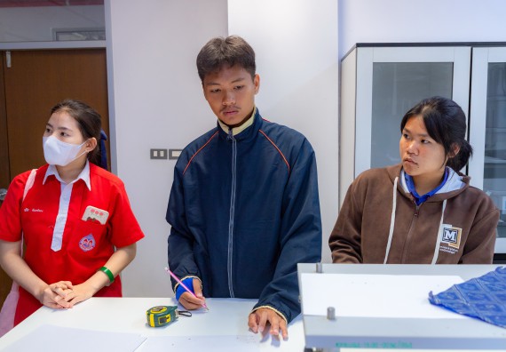 ภาพกิจกรรม  คณะวิทยาศาสตร์และเทคโนโลยี มหาวิทยาลัยราชภัฏกำแพงเพชร จัดกิจกรรมค่ายวิทยาศาสตร์สร้างสรรค์ ปั้นฝันเยาวชน ปีการศึกษา 2568