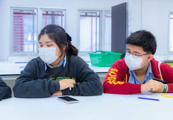 ภาพกิจกรรม  คณะวิทยาศาสตร์และเทคโนโลยี มหาวิทยาลัยราชภัฏกำแพงเพชร จัดกิจกรรมค่ายวิทยาศาสตร์สร้างสรรค์ ปั้นฝันเยาวชน ปีการศึกษา 2568