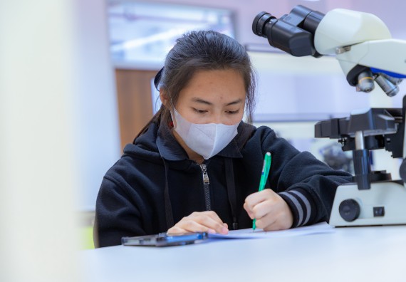 ภาพกิจกรรม  คณะวิทยาศาสตร์และเทคโนโลยี มหาวิทยาลัยราชภัฏกำแพงเพชร จัดกิจกรรมค่ายวิทยาศาสตร์สร้างสรรค์ ปั้นฝันเยาวชน ปีการศึกษา 2568