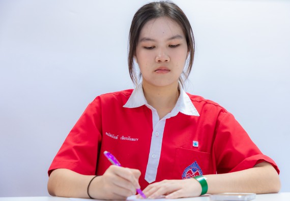 ภาพกิจกรรม  คณะวิทยาศาสตร์และเทคโนโลยี มหาวิทยาลัยราชภัฏกำแพงเพชร จัดกิจกรรมค่ายวิทยาศาสตร์สร้างสรรค์ ปั้นฝันเยาวชน ปีการศึกษา 2568