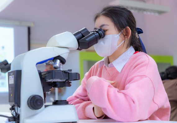 ภาพกิจกรรม  คณะวิทยาศาสตร์และเทคโนโลยี มหาวิทยาลัยราชภัฏกำแพงเพชร จัดกิจกรรมค่ายวิทยาศาสตร์สร้างสรรค์ ปั้นฝันเยาวชน ปีการศึกษา 2568