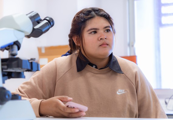 ภาพกิจกรรม  คณะวิทยาศาสตร์และเทคโนโลยี มหาวิทยาลัยราชภัฏกำแพงเพชร จัดกิจกรรมค่ายวิทยาศาสตร์สร้างสรรค์ ปั้นฝันเยาวชน ปีการศึกษา 2568