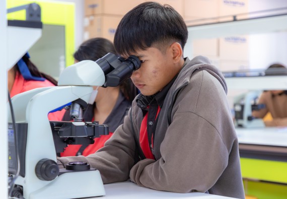 ภาพกิจกรรม  คณะวิทยาศาสตร์และเทคโนโลยี มหาวิทยาลัยราชภัฏกำแพงเพชร จัดกิจกรรมค่ายวิทยาศาสตร์สร้างสรรค์ ปั้นฝันเยาวชน ปีการศึกษา 2568