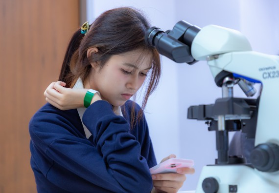 ภาพกิจกรรม  คณะวิทยาศาสตร์และเทคโนโลยี มหาวิทยาลัยราชภัฏกำแพงเพชร จัดกิจกรรมค่ายวิทยาศาสตร์สร้างสรรค์ ปั้นฝันเยาวชน ปีการศึกษา 2568