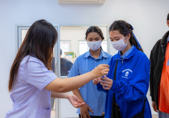 ภาพกิจกรรม  คณะวิทยาศาสตร์และเทคโนโลยี มหาวิทยาลัยราชภัฏกำแพงเพชร จัดกิจกรรมค่ายวิทยาศาสตร์สร้างสรรค์ ปั้นฝันเยาวชน ปีการศึกษา 2568