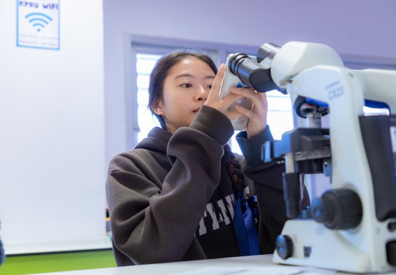 ภาพกิจกรรม  คณะวิทยาศาสตร์และเทคโนโลยี มหาวิทยาลัยราชภัฏกำแพงเพชร จัดกิจกรรมค่ายวิทยาศาสตร์สร้างสรรค์ ปั้นฝันเยาวชน ปีการศึกษา 2568