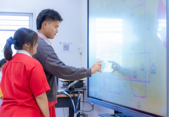 ภาพกิจกรรม  คณะวิทยาศาสตร์และเทคโนโลยี มหาวิทยาลัยราชภัฏกำแพงเพชร จัดกิจกรรมค่ายวิทยาศาสตร์สร้างสรรค์ ปั้นฝันเยาวชน ปีการศึกษา 2568