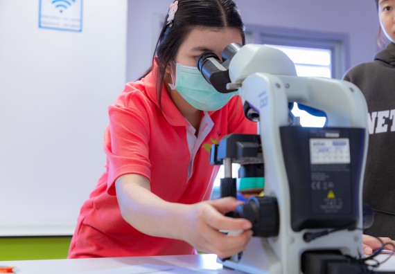 ภาพกิจกรรม  คณะวิทยาศาสตร์และเทคโนโลยี มหาวิทยาลัยราชภัฏกำแพงเพชร จัดกิจกรรมค่ายวิทยาศาสตร์สร้างสรรค์ ปั้นฝันเยาวชน ปีการศึกษา 2568