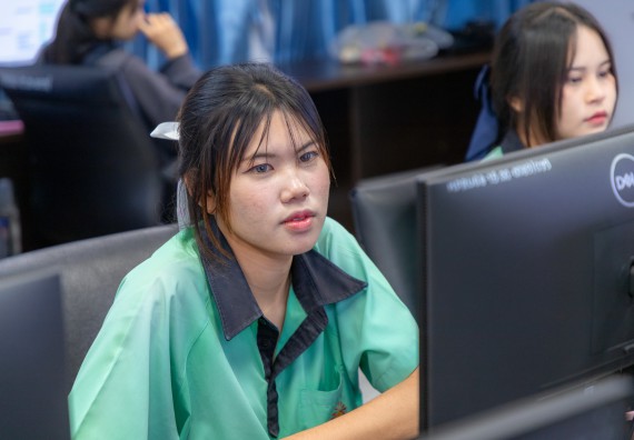 ภาพกิจกรรม  คณะวิทยาศาสตร์และเทคโนโลยี มหาวิทยาลัยราชภัฏกำแพงเพชร จัดกิจกรรมค่ายวิทยาศาสตร์สร้างสรรค์ ปั้นฝันเยาวชน ปีการศึกษา 2568