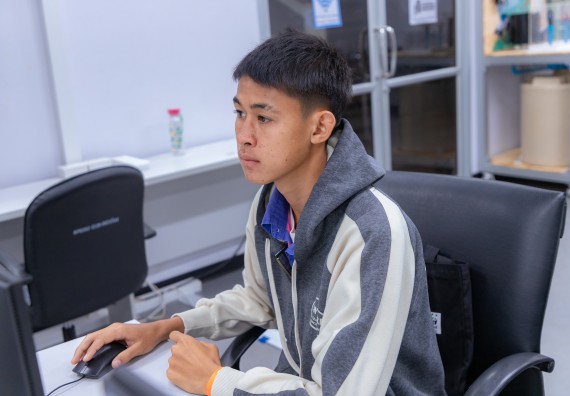 ภาพกิจกรรม  คณะวิทยาศาสตร์และเทคโนโลยี มหาวิทยาลัยราชภัฏกำแพงเพชร จัดกิจกรรมค่ายวิทยาศาสตร์สร้างสรรค์ ปั้นฝันเยาวชน ปีการศึกษา 2568