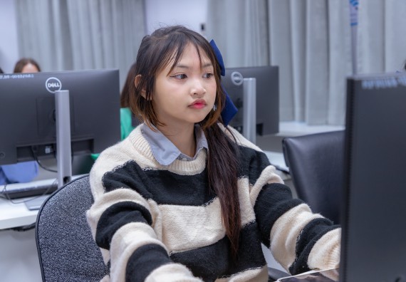 ภาพกิจกรรม  คณะวิทยาศาสตร์และเทคโนโลยี มหาวิทยาลัยราชภัฏกำแพงเพชร จัดกิจกรรมค่ายวิทยาศาสตร์สร้างสรรค์ ปั้นฝันเยาวชน ปีการศึกษา 2568