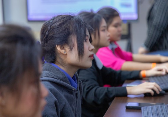 ภาพกิจกรรม  คณะวิทยาศาสตร์และเทคโนโลยี มหาวิทยาลัยราชภัฏกำแพงเพชร จัดกิจกรรมค่ายวิทยาศาสตร์สร้างสรรค์ ปั้นฝันเยาวชน ปีการศึกษา 2568