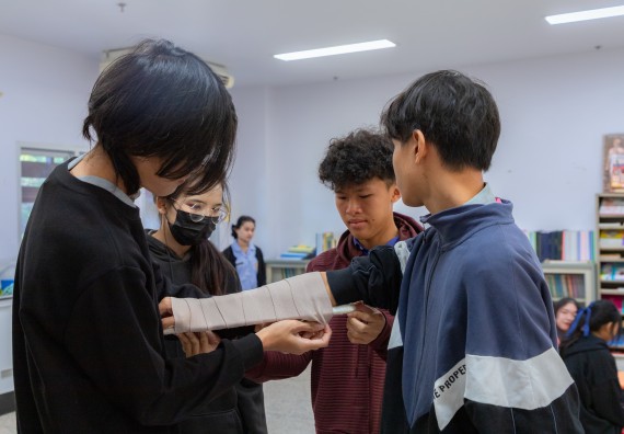 ภาพกิจกรรม  คณะวิทยาศาสตร์และเทคโนโลยี มหาวิทยาลัยราชภัฏกำแพงเพชร จัดกิจกรรมค่ายวิทยาศาสตร์สร้างสรรค์ ปั้นฝันเยาวชน ปีการศึกษา 2568