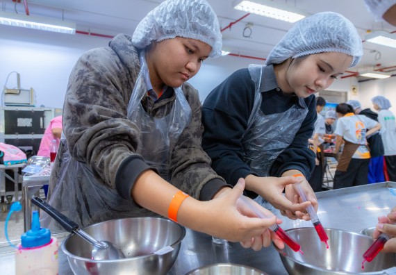 ภาพกิจกรรม  คณะวิทยาศาสตร์และเทคโนโลยี มหาวิทยาลัยราชภัฏกำแพงเพชร จัดกิจกรรมค่ายวิทยาศาสตร์สร้างสรรค์ ปั้นฝันเยาวชน ปีการศึกษา 2568