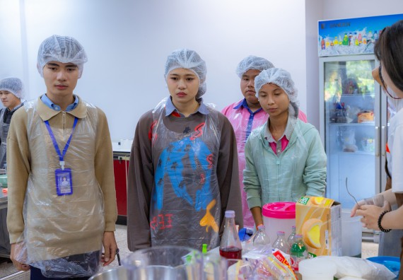 ภาพกิจกรรม  คณะวิทยาศาสตร์และเทคโนโลยี มหาวิทยาลัยราชภัฏกำแพงเพชร จัดกิจกรรมค่ายวิทยาศาสตร์สร้างสรรค์ ปั้นฝันเยาวชน ปีการศึกษา 2568