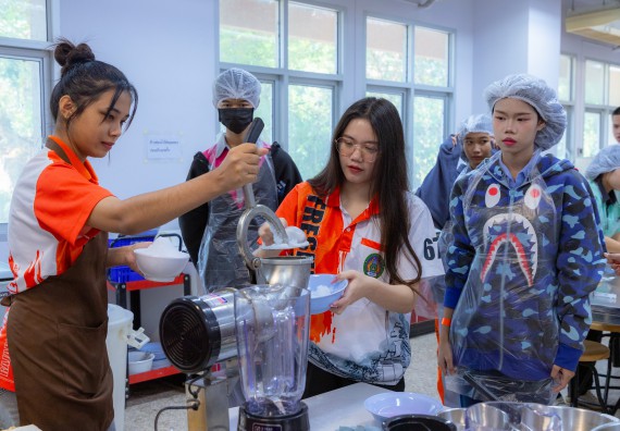 ภาพกิจกรรม  คณะวิทยาศาสตร์และเทคโนโลยี มหาวิทยาลัยราชภัฏกำแพงเพชร จัดกิจกรรมค่ายวิทยาศาสตร์สร้างสรรค์ ปั้นฝันเยาวชน ปีการศึกษา 2568