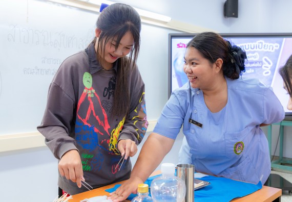 ภาพกิจกรรม  คณะวิทยาศาสตร์และเทคโนโลยี มหาวิทยาลัยราชภัฏกำแพงเพชร จัดกิจกรรมค่ายวิทยาศาสตร์สร้างสรรค์ ปั้นฝันเยาวชน ปีการศึกษา 2568