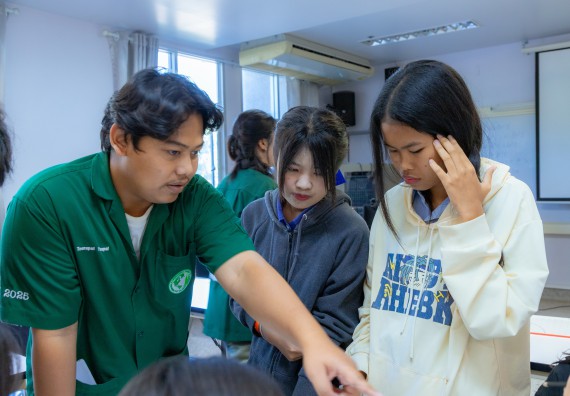 ภาพกิจกรรม  คณะวิทยาศาสตร์และเทคโนโลยี มหาวิทยาลัยราชภัฏกำแพงเพชร จัดกิจกรรมค่ายวิทยาศาสตร์สร้างสรรค์ ปั้นฝันเยาวชน ปีการศึกษา 2568