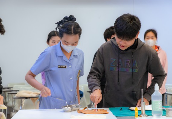 ภาพกิจกรรม  คณะวิทยาศาสตร์และเทคโนโลยี มหาวิทยาลัยราชภัฏกำแพงเพชร จัดกิจกรรมค่ายวิทยาศาสตร์สร้างสรรค์ ปั้นฝันเยาวชน ปีการศึกษา 2568