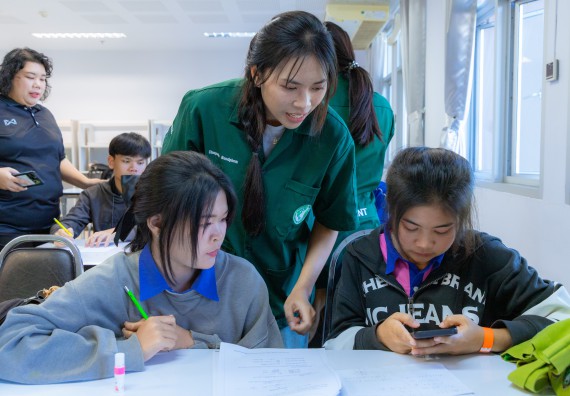 ภาพกิจกรรม  คณะวิทยาศาสตร์และเทคโนโลยี มหาวิทยาลัยราชภัฏกำแพงเพชร จัดกิจกรรมค่ายวิทยาศาสตร์สร้างสรรค์ ปั้นฝันเยาวชน ปีการศึกษา 2568