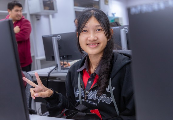 ภาพกิจกรรม  คณะวิทยาศาสตร์และเทคโนโลยี มหาวิทยาลัยราชภัฏกำแพงเพชร จัดกิจกรรมค่ายวิทยาศาสตร์สร้างสรรค์ ปั้นฝันเยาวชน ปีการศึกษา 2568