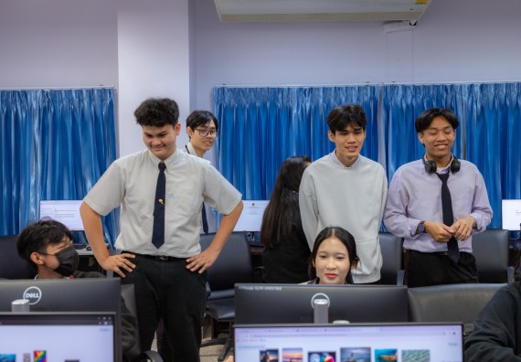 ภาพกิจกรรม  คณะวิทยาศาสตร์และเทคโนโลยี มหาวิทยาลัยราชภัฏกำแพงเพชร จัดกิจกรรมค่ายวิทยาศาสตร์สร้างสรรค์ ปั้นฝันเยาวชน ปีการศึกษา 2568