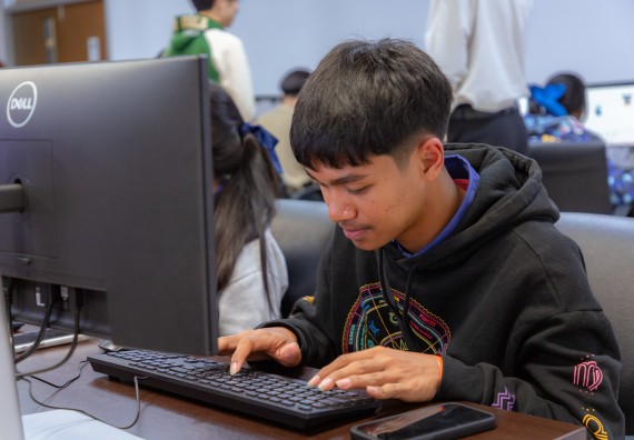 ภาพกิจกรรม  คณะวิทยาศาสตร์และเทคโนโลยี มหาวิทยาลัยราชภัฏกำแพงเพชร จัดกิจกรรมค่ายวิทยาศาสตร์สร้างสรรค์ ปั้นฝันเยาวชน ปีการศึกษา 2568