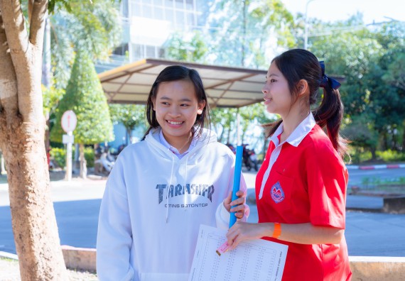 ภาพกิจกรรม  คณะวิทยาศาสตร์และเทคโนโลยี มหาวิทยาลัยราชภัฏกำแพงเพชร จัดกิจกรรมค่ายวิทยาศาสตร์สร้างสรรค์ ปั้นฝันเยาวชน ปีการศึกษา 2568