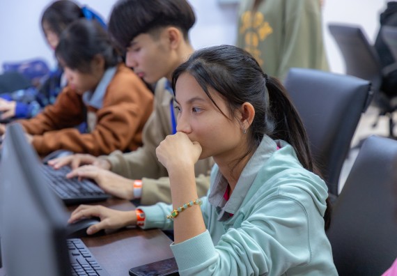 ภาพกิจกรรม  คณะวิทยาศาสตร์และเทคโนโลยี มหาวิทยาลัยราชภัฏกำแพงเพชร จัดกิจกรรมค่ายวิทยาศาสตร์สร้างสรรค์ ปั้นฝันเยาวชน ปีการศึกษา 2568